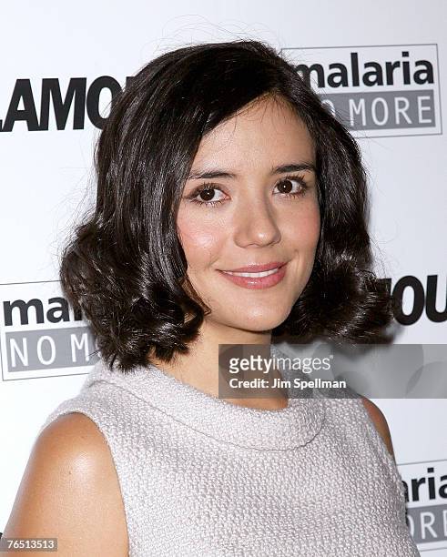 Actress Catalina Sandino Moreno arrives at the Glamour Magazine Presents "Fashion Gives Back" on September 4, 2007 in New York City.