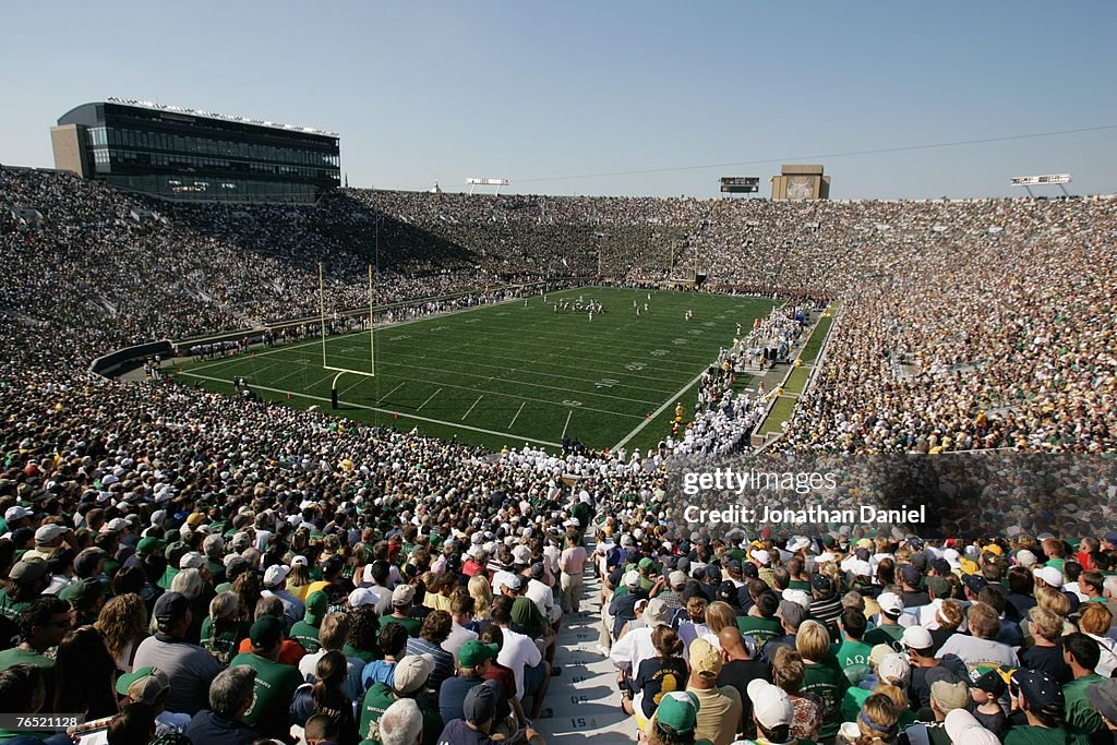 Georgia Tech Yellow Jackets v Notre Dame Fighting Irish