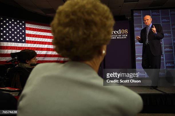 Actor and former U.S. Senator Fred Thompson delivers a speech September 7, 2007 in Sioux City, Iowa. This is Thompson's first campaign trip since...
