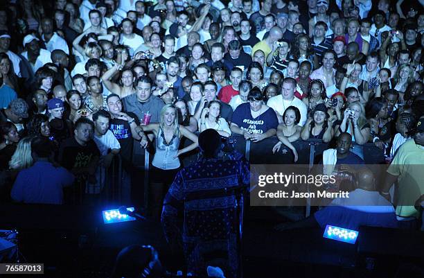 Rapper Snoop Dogg performs at Poolside at The Hard Rock Hotel on August 7, 2007 in Las Vegas, Navada