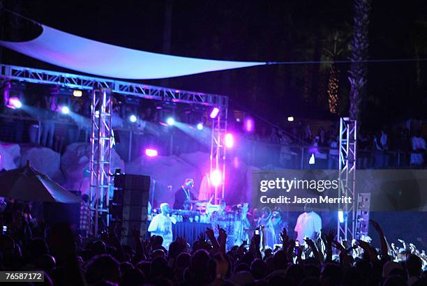 Rapper Snoop Dogg performs at Poolside at The Hard Rock Hotel on August 7, 2007 in Las Vegas, Navada