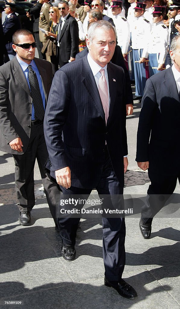 U.S. Ambassador Ronald P. Spogli attends Luciano Pavarotti's funeral