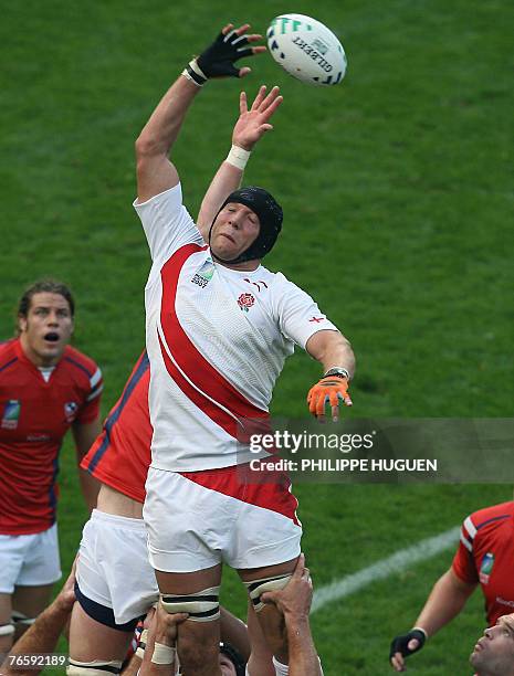 Leaping Trys Rugby 480 Rugby Player Leaping Up To Catch Ball Stock Photos, High-Res ...
