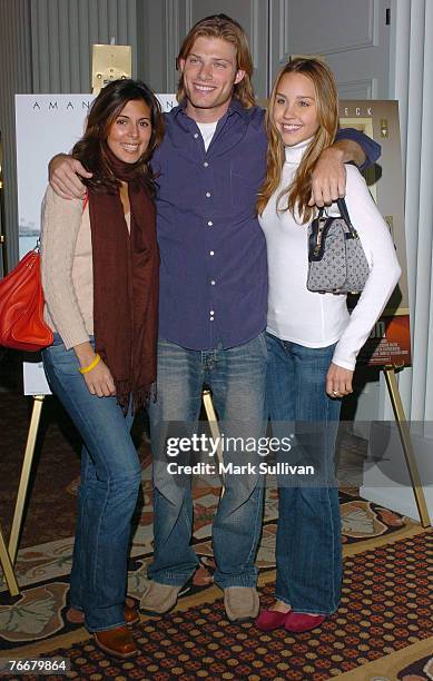 Jamie-Lynn DiScala, Chris Carmack and Amanda Bynes