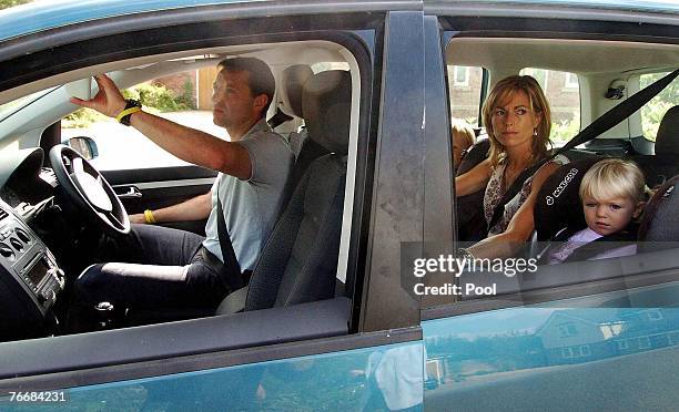 Gerry and Kate McCann leave their home today to take their children Amelie and Sean to a local play park on September 12, 2007 in Rothley, England....