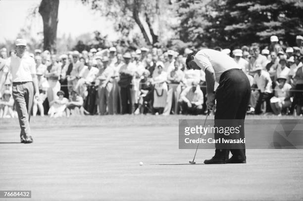 American golfer Mike Souchak putts during the United States Open Championship at Cherry Hills Country Club, Cherry Hills Village , Colorado, June...