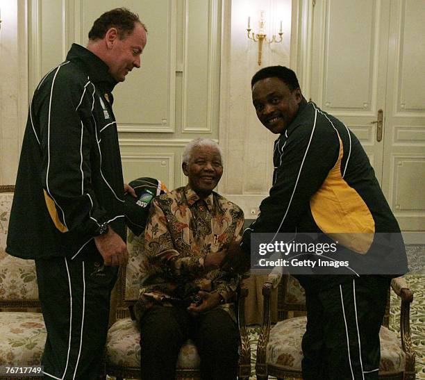 Jake White and Zola Yeye meet with Mr Nelson Mandel during the Springboks press conference at their hotel September 13, 2007 in Noisy Le Grande,...