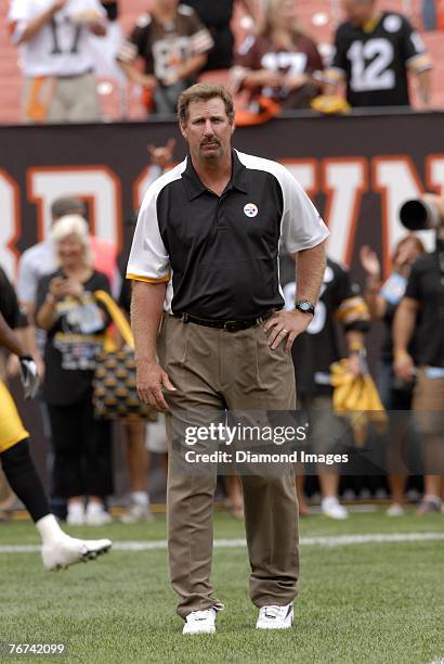 Assistant coach Keith Butler of the Pittsburgh Steelers watches pre-game warm-ups prior to a game with the Cleveland Browns on September 9, 2007 at...