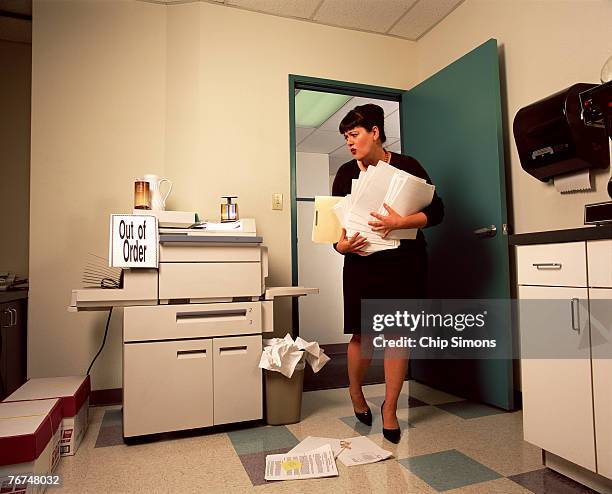 Break Copy Machine Broken Copier Photos and Premium High Res Pictures - Getty Images