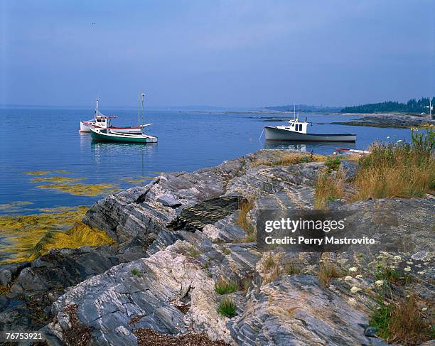 fishing boats, blue rocks fishing village, nova scotia, canada - blue rocks nova scotia stock pictures, royalty-free photos & images