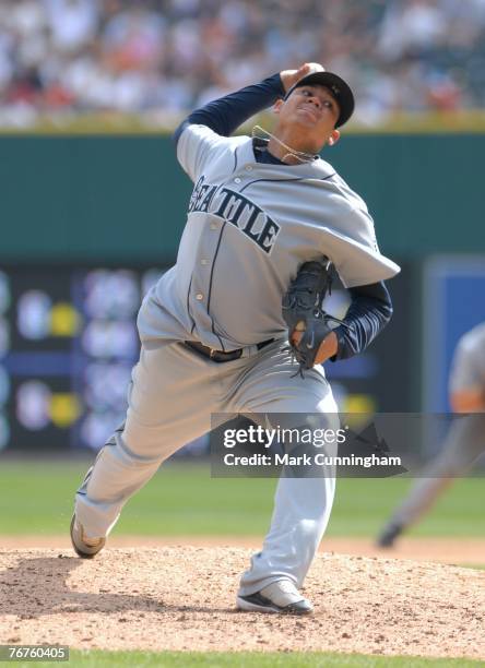 Felix Hernandez of the Seattle Mariners pitches during the game against the Detroit Tigers at Comerica Park in Detroit, Michigan on September 9,...