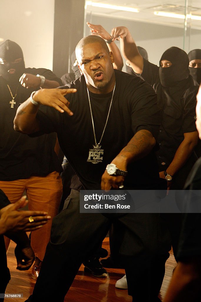 Alpmega Rapper Rapper Alfamega on the set of the T.I. video
