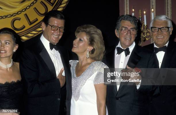 Barbara Grant, Roger Moore, Luisa Mattioli, Dean Martin and Cary Grant