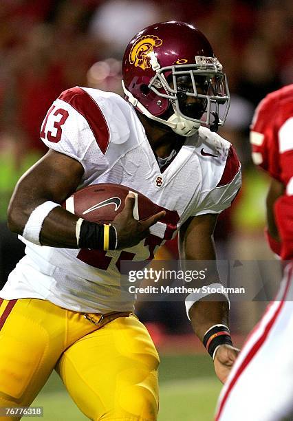 Stafon Johnson of the USC Trojans carries the ball against the Nebraska Cornhuskers on September 15, 2007 at Memorial Stadium in Lincoln, Nebraska.