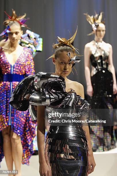 Models In London London Model House Group Photos and Premium High Res Pictures - Getty ...