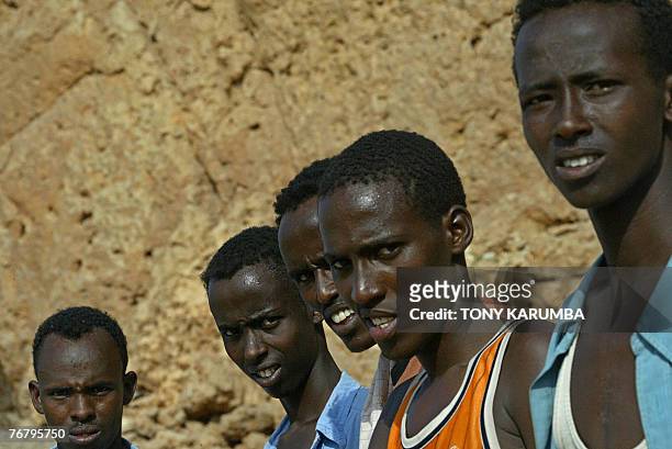 Photo made 07, September 2007 shows some of the mainly Ethiopian and Somali nationals, near Shinbivale beach, 16 kilometers east of Bosasso, the...