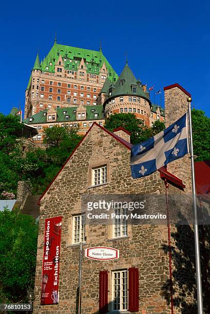 chateau frontenac and maison chevalier, quebec city, canada - chateau frontenac hotel stock pictures, royalty-free photos & images