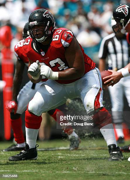 Offensive lineman Justin Blalock of the Atlanta Falcons blocks against Jacksonville Jaguars the at Alltel Stadium on September 16, 2007 in...
