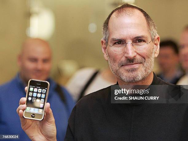Chief Executive Officer of Apple, Steve Jobs attends a press conference in central London, 18 September 2007. Apple announced here Tuesday that...
