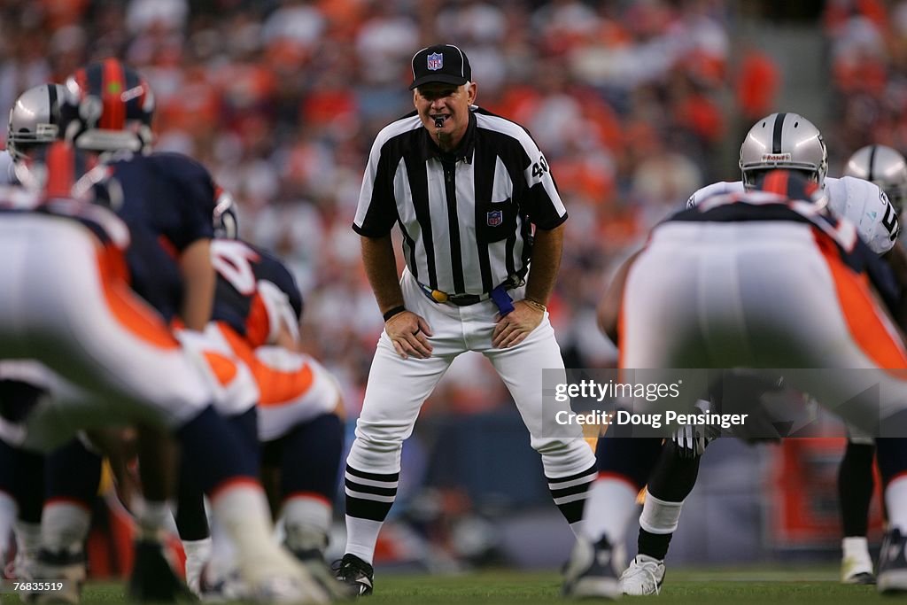 Oakland Raiders v Denver Broncos