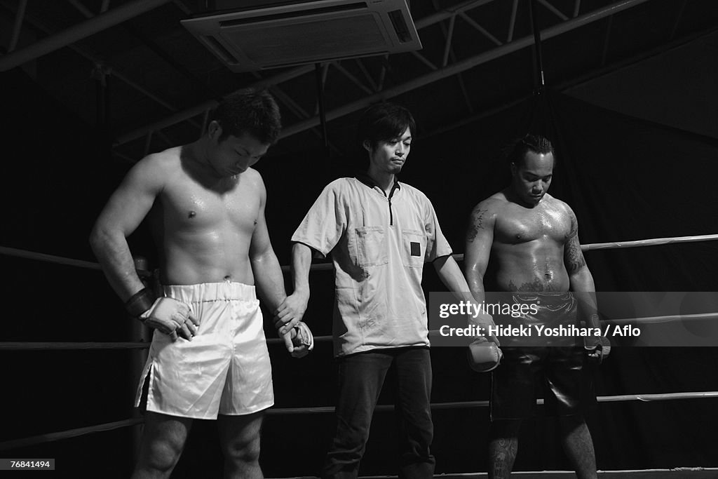 Fighters waiting for the final decision from the judges