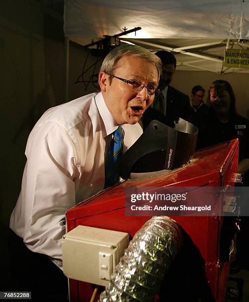 Kevin Rudd 2007 Canberra Secondary School Photos and Premium High Res Pictures - Getty ...