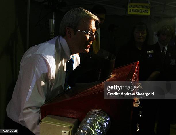 Kevin Rudd 2007 Canberra Secondary School Photos and Premium High Res Pictures - Getty ...