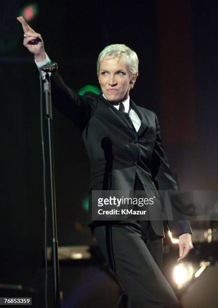 Annie Lennox of the Eurythmics performs a medley of "I've Got A Life"/"Missionary Man"/"Sweet Dreams"