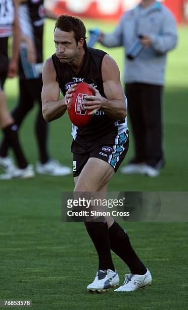 Darryl Wakelin of the Power marks the ball during a Port Adelaide Power AFL training session at AAMI Stadium on September 19, 2007 in Adelaide,...
