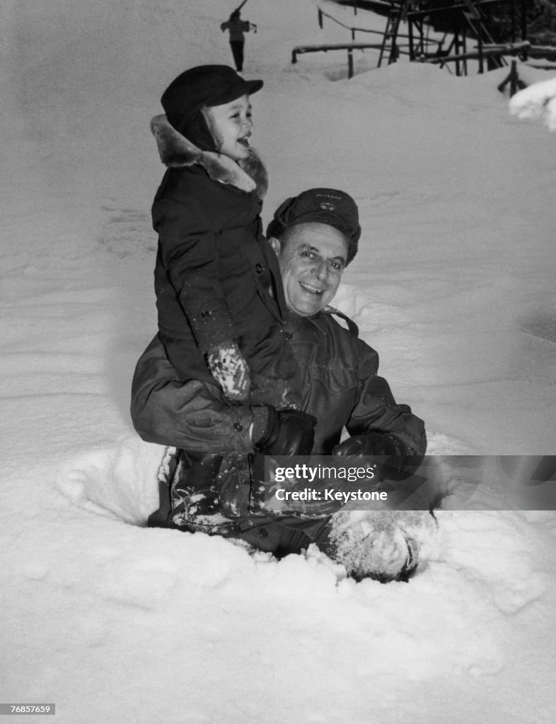 U.S. Army General Matthew Ridgway , Supreme Allied Commander Europe ...