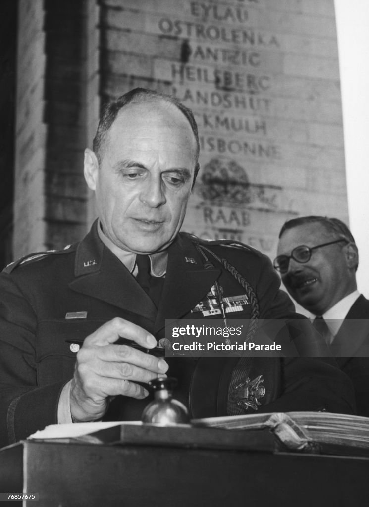 U.S. Army General Matthew Ridgway , Supreme Allied Commander Europe ...