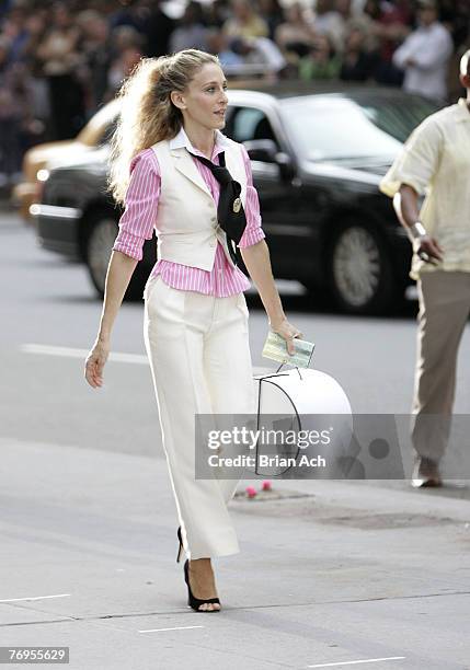 Actress Sarah Jessica Parker as "Carrie Bradshaw" on location for "Sex and the City: The Movie" on September 21 in New York City.