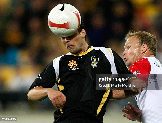 Felipe of the Phoenix heads the ball into the goal to score during the round five A-League match between the Wellington Phoenix and Adelaide United...