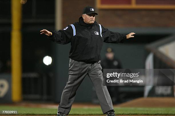 Rick Reed 102 Rick Reed Umpire Stock Photos, High-Res Pictures, and Images ...