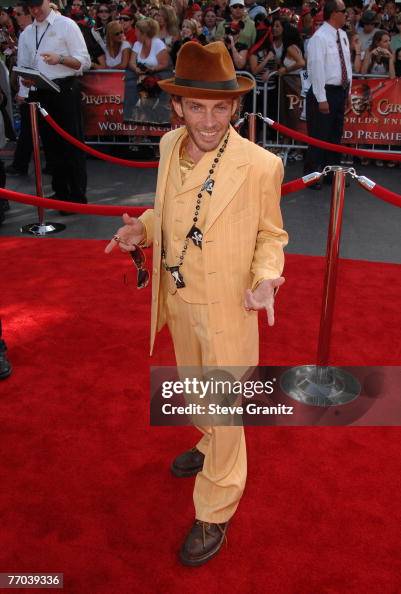 "Pirates of the Caribbean: At World's End" World Premiere - Arrivals "Pirates of the Caribbean: At World's End" World Premiere - Arrivals