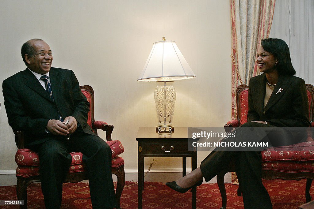 US Secretary of State Condoleezza Rice meets with Libyan Foreign ...