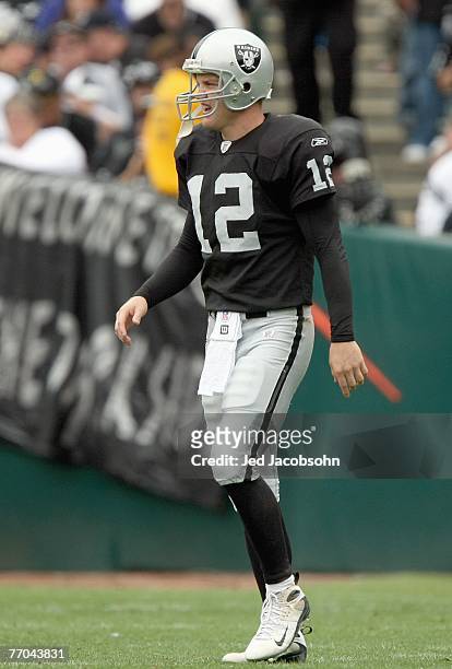 Quarterback Josh McCown of the Oakland Raiders looks on during an NFL game against the Cleveland Browns at McAfee Coliseum September 23, 2007 in...