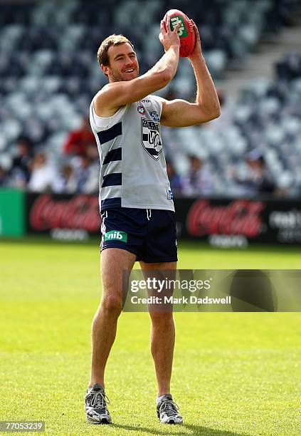 Stephen King of the Cats marks during a Geelong Cats AFL training session at Skilled Stadium on September 27, 2007 in Geelong, Australia.