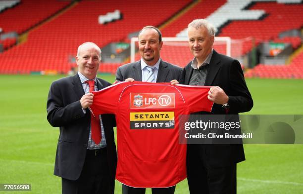 Michael Rourke Setanta Mickey Orourke Photos and Premium High Res Pictures - Getty Images