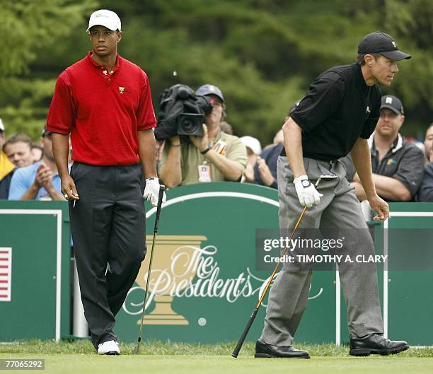 Tiger Woods of the United States and Australian Nick O'Hern of the International Team on the 5th tee during the Foursome Matches of The Presidents...