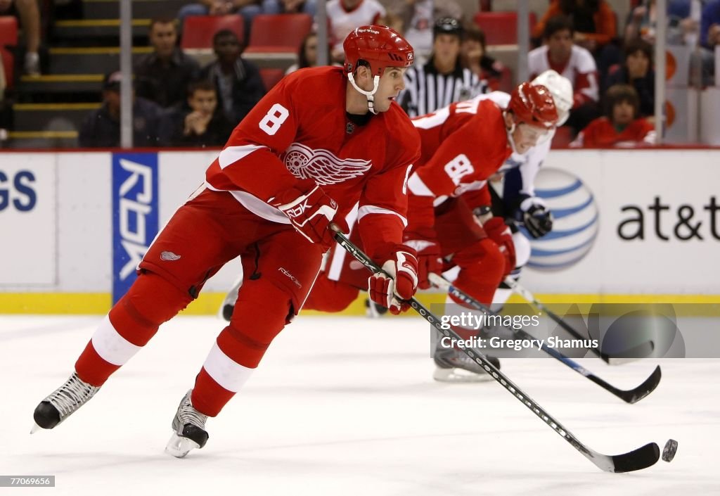 Tampa Bay Lightning v Detroit Red Wings