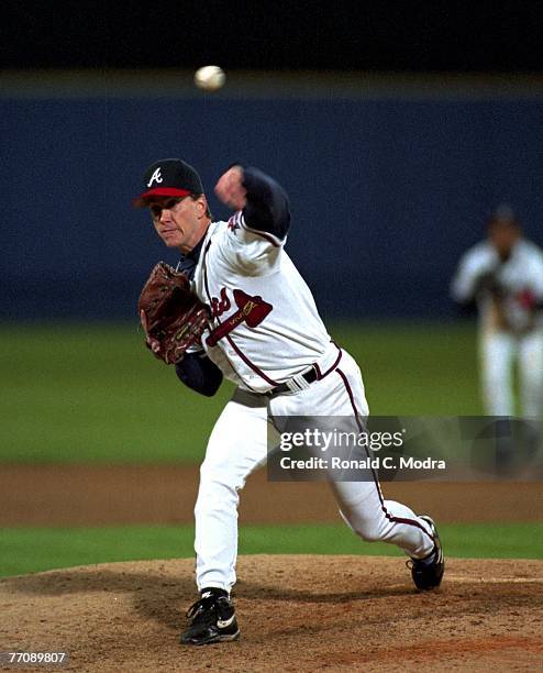 Tom Glavine of the Atlanta Braves pitching in Game 6 of the World Series against the Cleveland Indians on October 28, 1995 in Atlanta, Georgia.