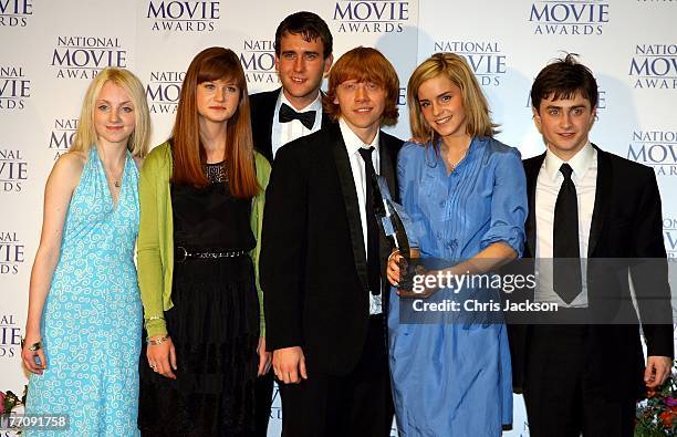 Evanna Lynch, Bonnie Wright, Matthew Lewis, Rupert Grint, Emma Watson and Daniel Radcliffe, winners of the award for Best Family Film for Harry...