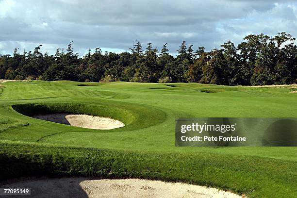 Carton House Golf Club Montgomerie Course's fifth hole, designed by Colin Montgomerie and Stan Eby, opened for play in 2003. Scenic Golf.