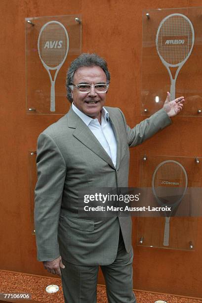 Alain Afflelou arrives in the 'Village', the VIP area of the French Open at Roland Garros arena in Paris, France on June 7, 2007.