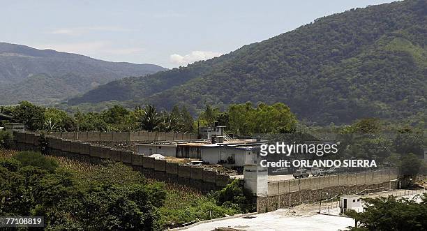 View of El Boqueron high security prison 29 September, 2007 in Cuilapa, 70kms east of Guatemala City, where a riot between youngster gangs members...