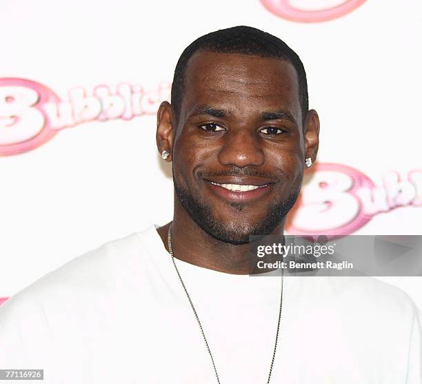 LeBron James of the Cleveland Caverliers at the Ultimate-Blowing League, Dave & Busters on September 30, 2007 in New York City.