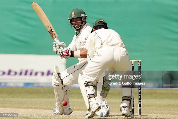 Jacques Kallis in action during day one of the first Test match series between Pakistan and South Africa on October 1, 2007 held at the National...