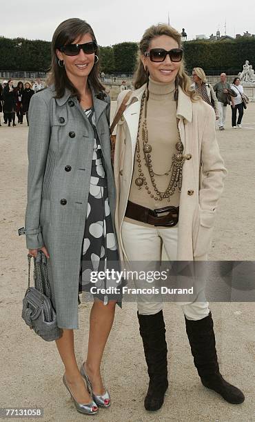 Marisa Berenson and her daughter Starlight Randall arrive to attend the Christian Dior Fashion show during the Sping/ Summer 08 fashion week on...