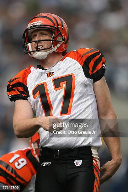 Shayne Graham of the Cincinnati Bengals watches his field goal attempt against the Seattle Seahawks at Qwest Field on September 23, 2007 in Seattle,...